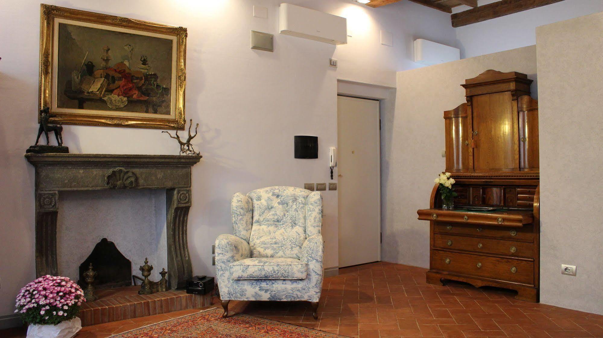 B & B Righi In Santa Croce Florence Buitenkant foto