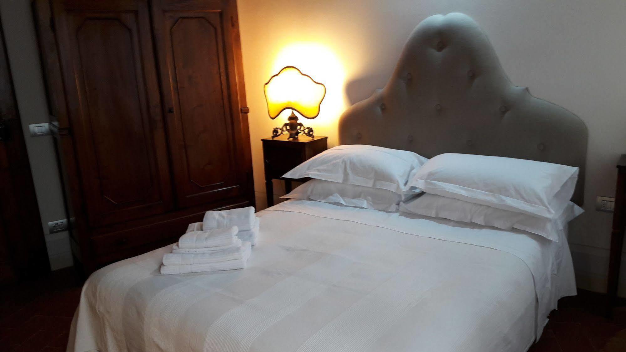 B & B Righi In Santa Croce Florence Buitenkant foto